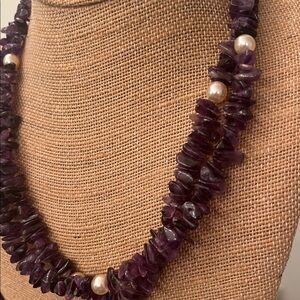 Elegant Purple Beaded Necklace